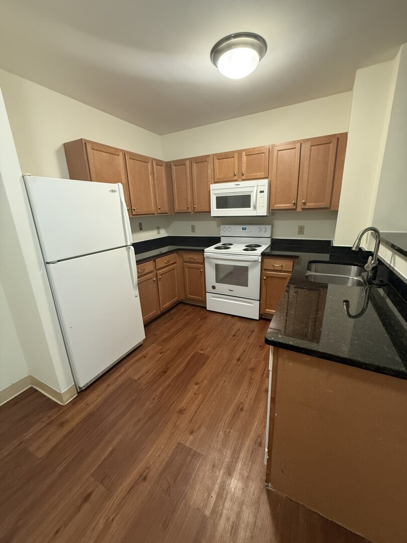 Kitchen of Halstead Burlington in Burlington