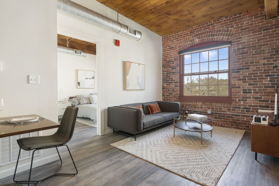 Living room of The Artemis at Arlington Heights in Arlington