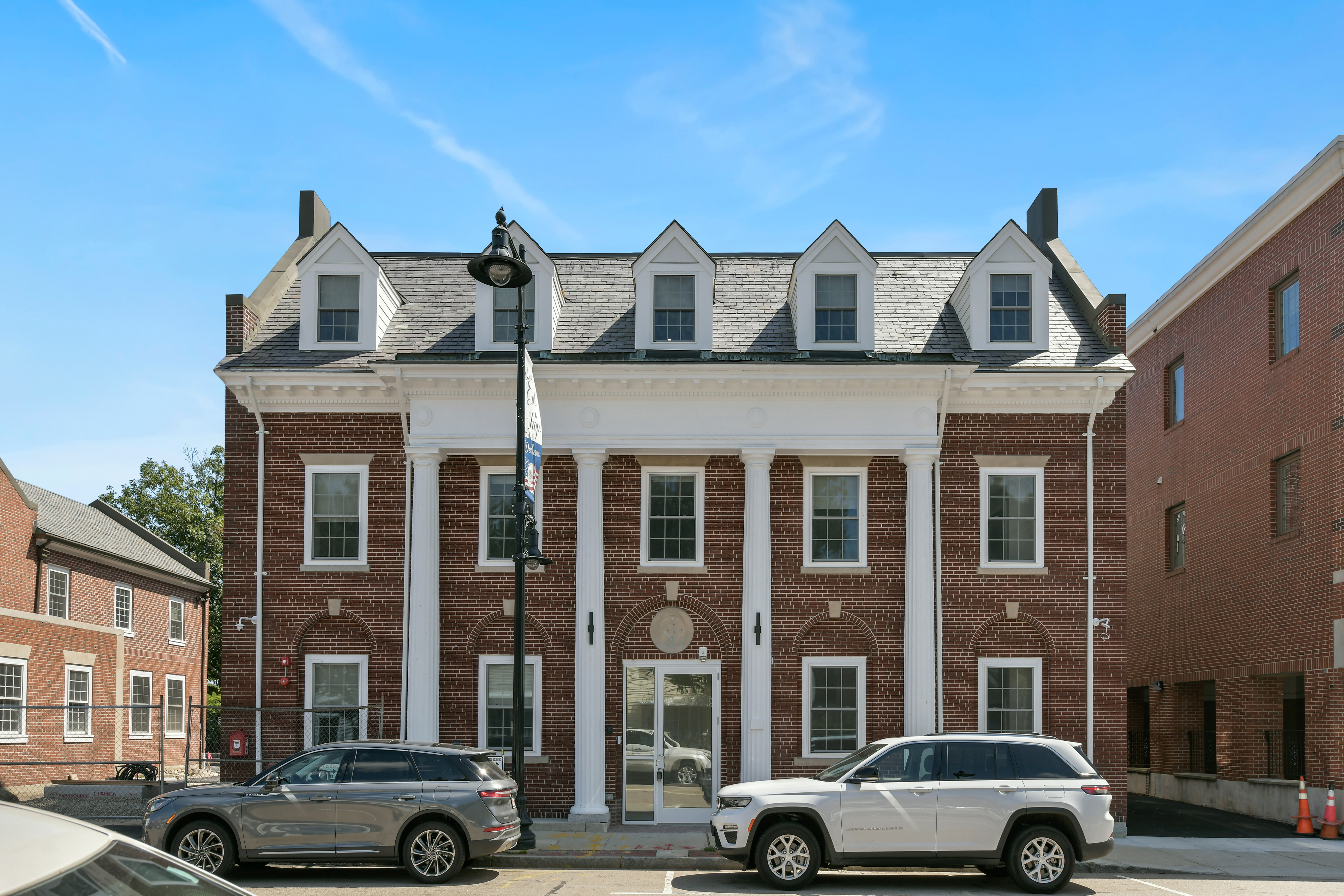 Exterior of 402-410 Washington in Dedham