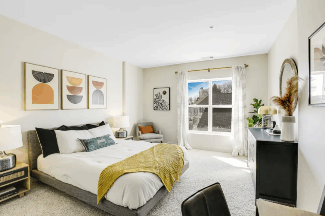 Sofi-Danvers-Bedroom