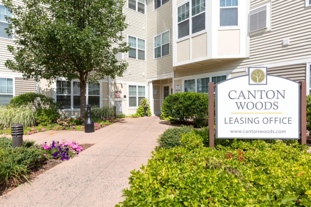 canton woods exterior