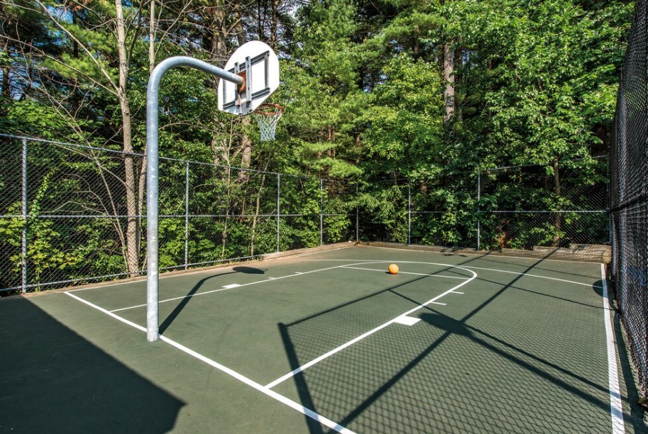 katahdin bball court